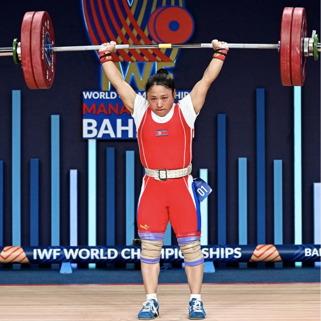 圖為李盛金在比賽中。圖片來源于國際舉重聯合會官網