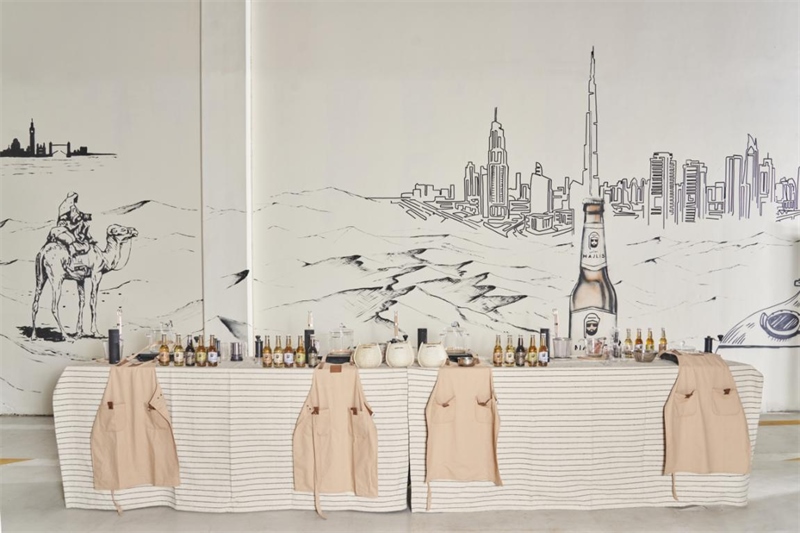 工廠內(nèi)設(shè)有互動(dòng)區(qū)，參觀訪客可以親手制作麥芽飲料，受訪對(duì)象供圖