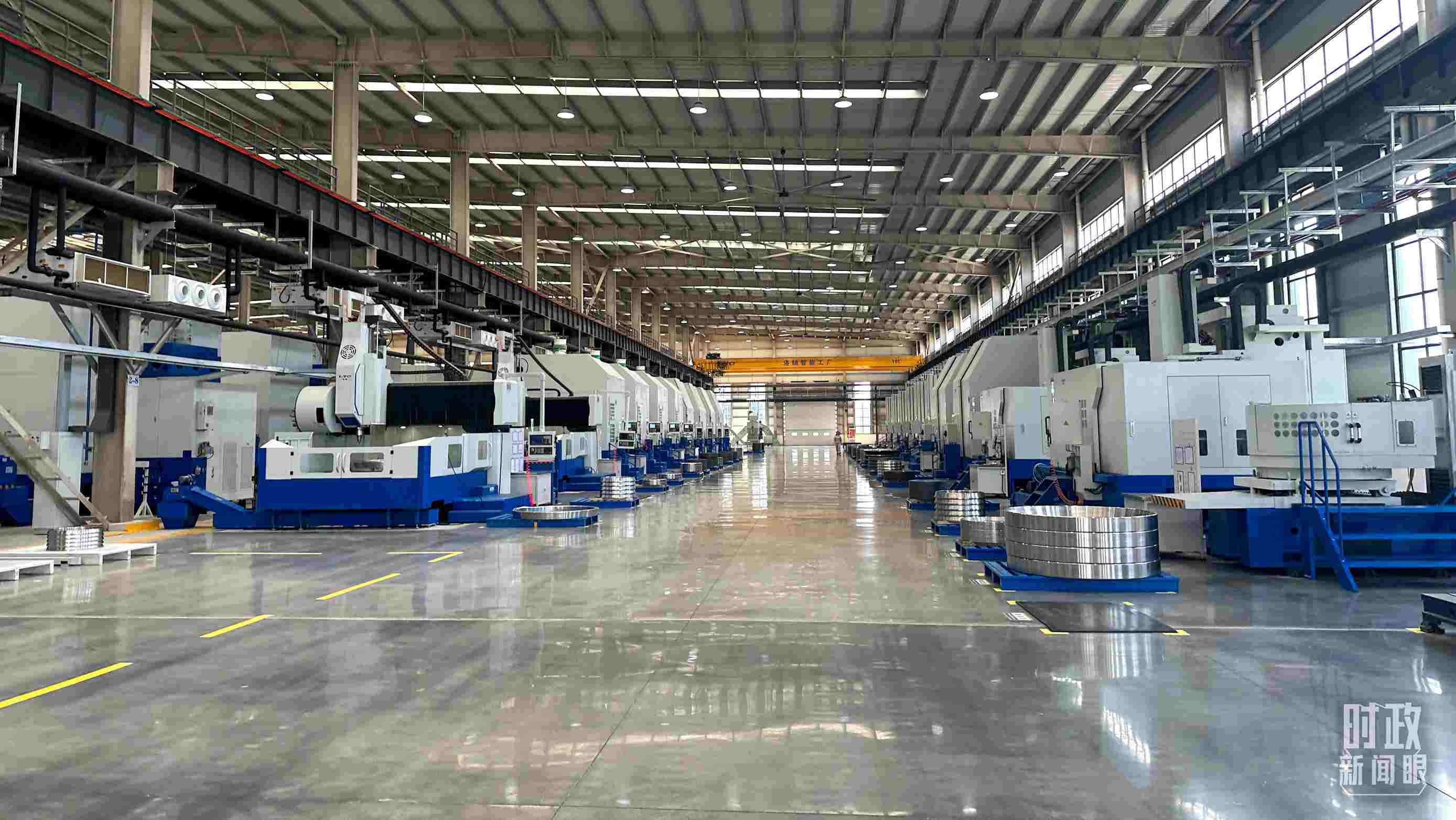 △洛軸智能工廠。（總臺(tái)央視記者趙化拍攝）