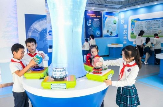 重慶高新區(qū)科學(xué)課堂。
