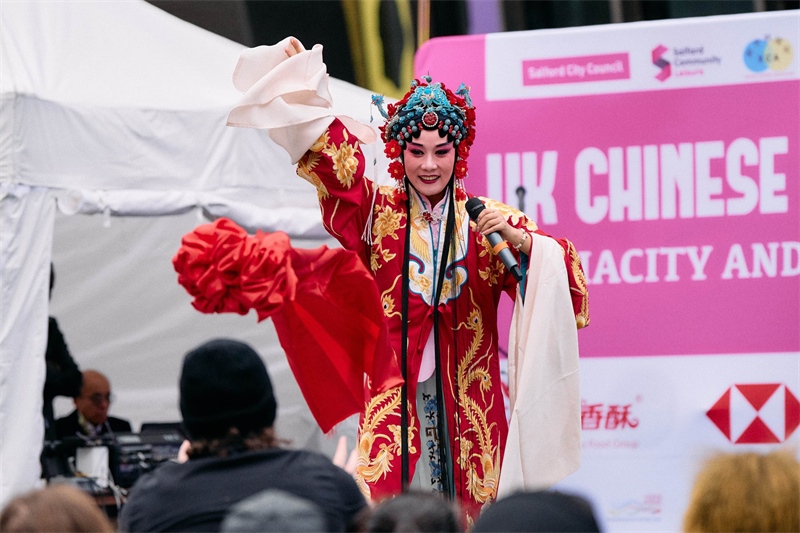 演員蔡衛(wèi)莉的秦腔表演贏得陣陣好評。 楊浩鵬攝